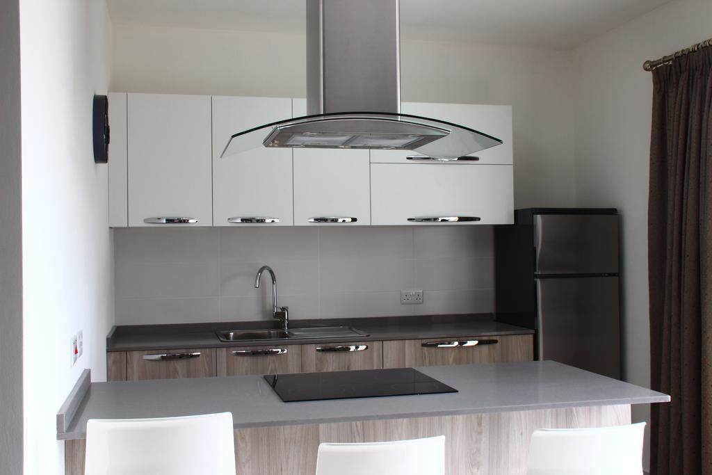 Lampuka 1 Apartment Marsaskala Bagian luar foto