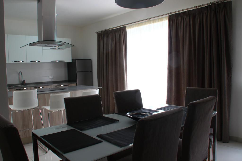 Lampuka 1 Apartment Marsaskala Bagian luar foto